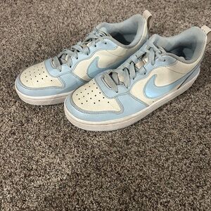 Nike Court Borough Low - Baby Blue & White